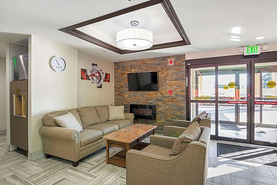 Quality Inn & Suites Holland