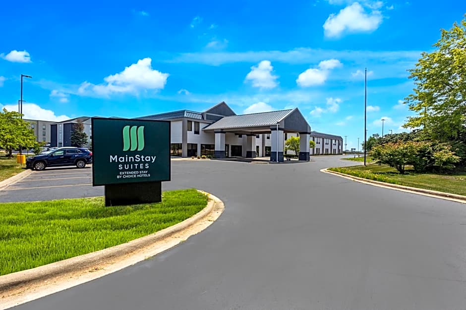 MainStay Suites Bourbonnais - Kankakee