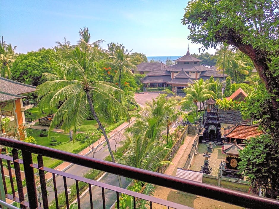 Club Bali Family Suites @ Legian Beach