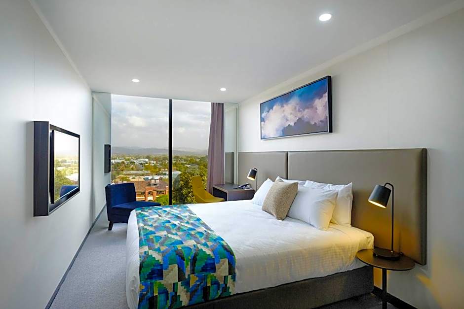 Mantra Albury