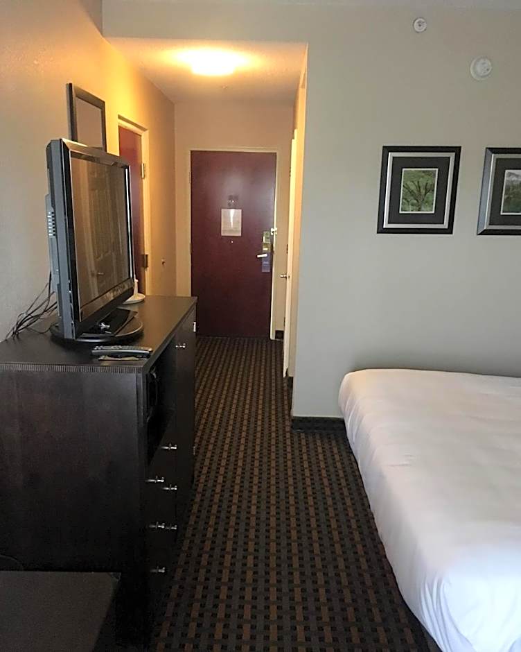 Comfort Inn & Suites Asheboro East