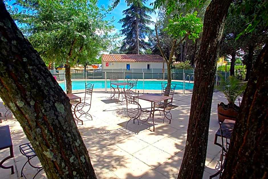 Logis Hotel Le Vieux Moulin
