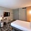 Novotel Mâcon Nord Autoroute du Soleil
