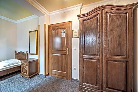 Single Room with Bathroom