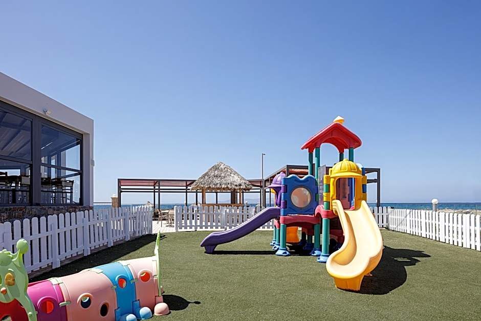 Golden Bay Boutique Hotel & Bungalows