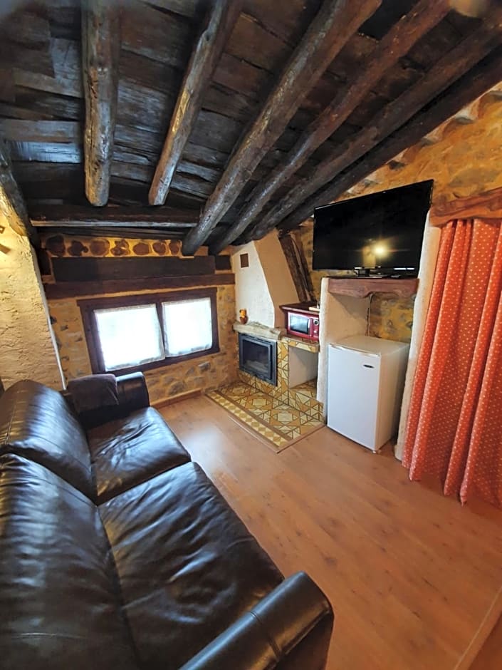 CASA RURAL EL BÚ - B&B Alto Tajo Alojamiento Rural Guadalajara