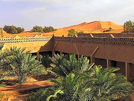 Sahara Sands Hotel