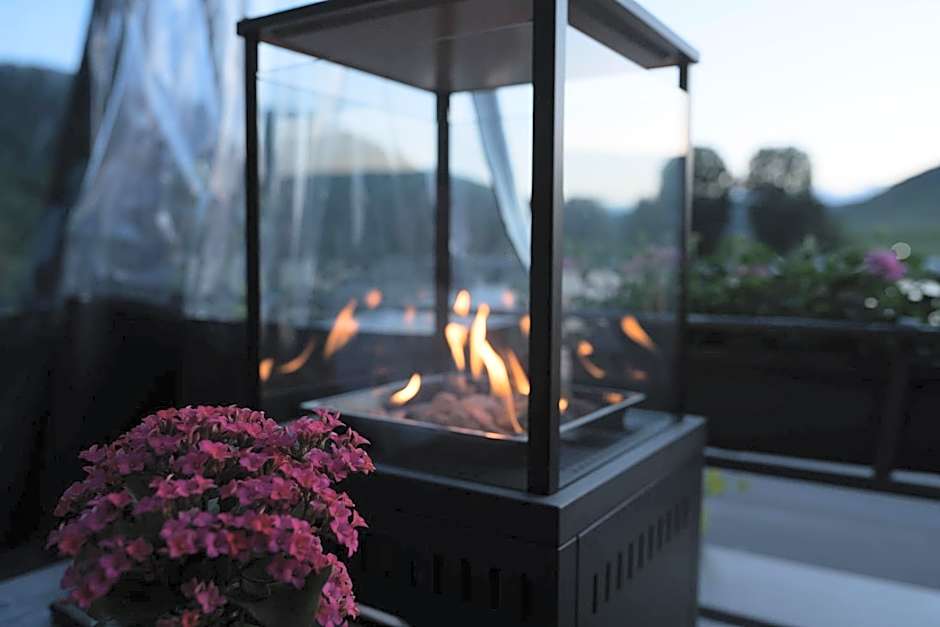 Hotel Haus Burg Metternich