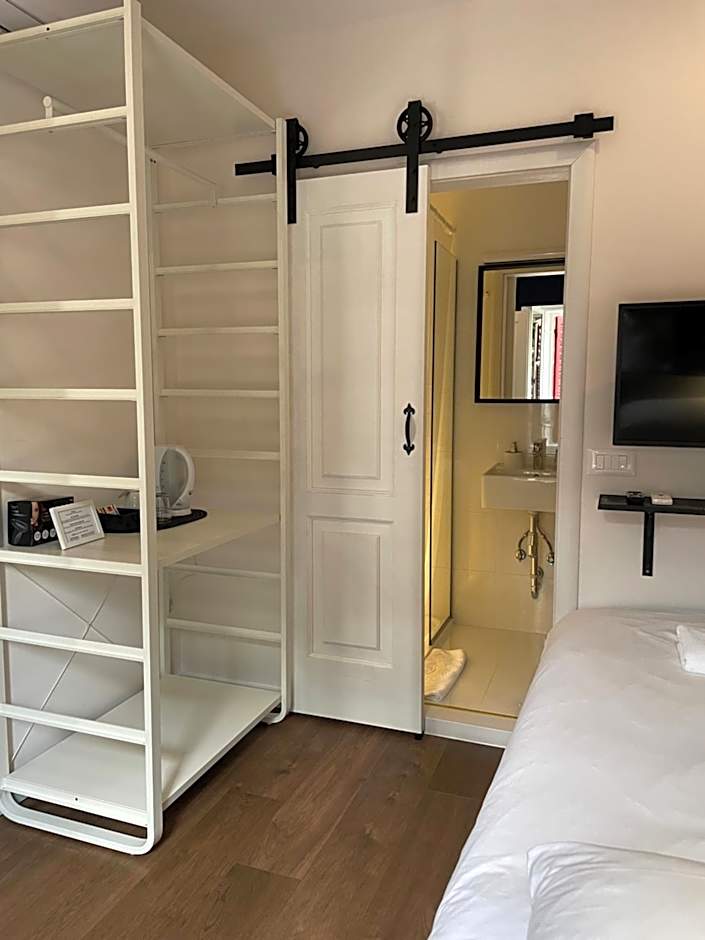 TRE RE - self check in