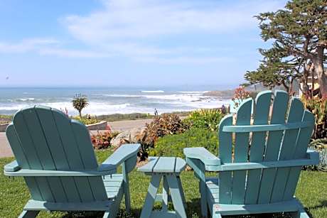 Cambria Shores Inn