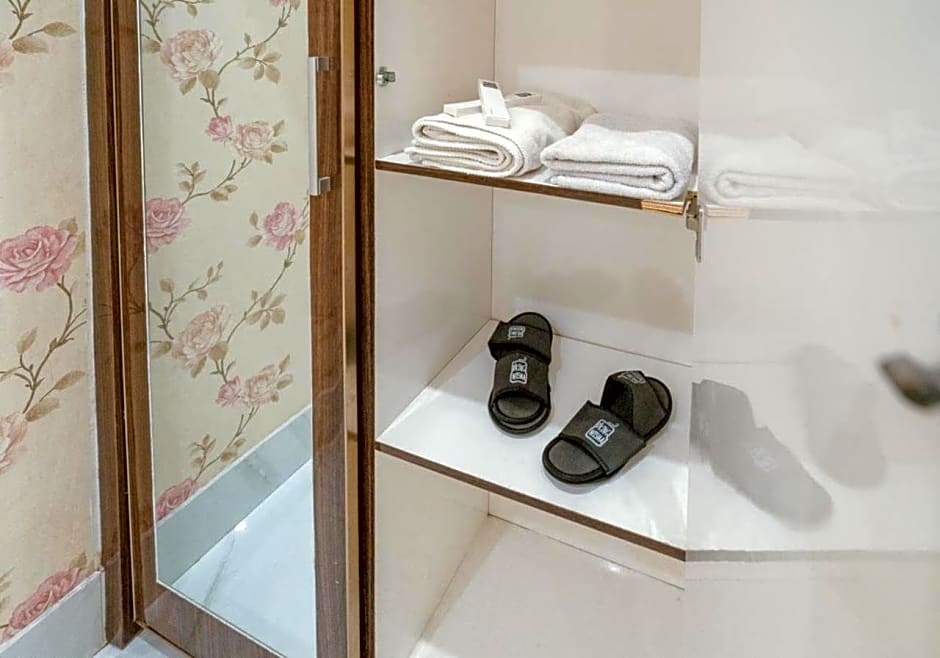 Wisma DKing RedPartner