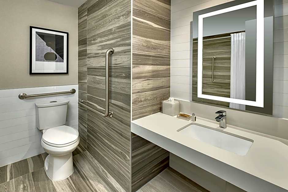The Insignia Hotel, Sarnia, a Tribute Portfolio Hotel