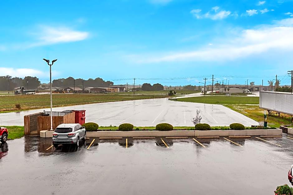 Red Lion Inn & Suites Pontoon Beach