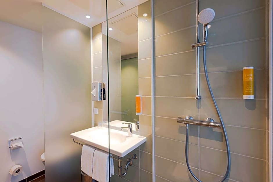 Super 8 by Wyndham Dresden