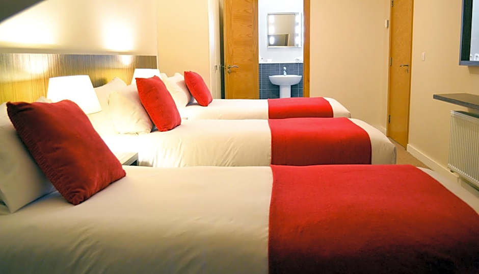 Carrick Plaza Suites and Apartments