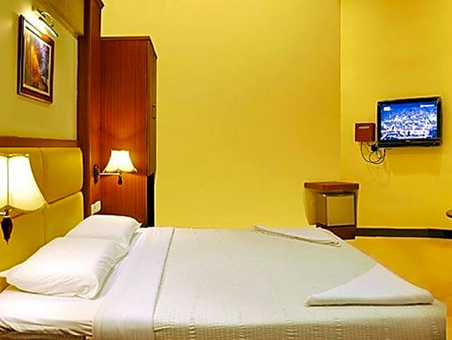 Hotel Arasan Sapthagiri