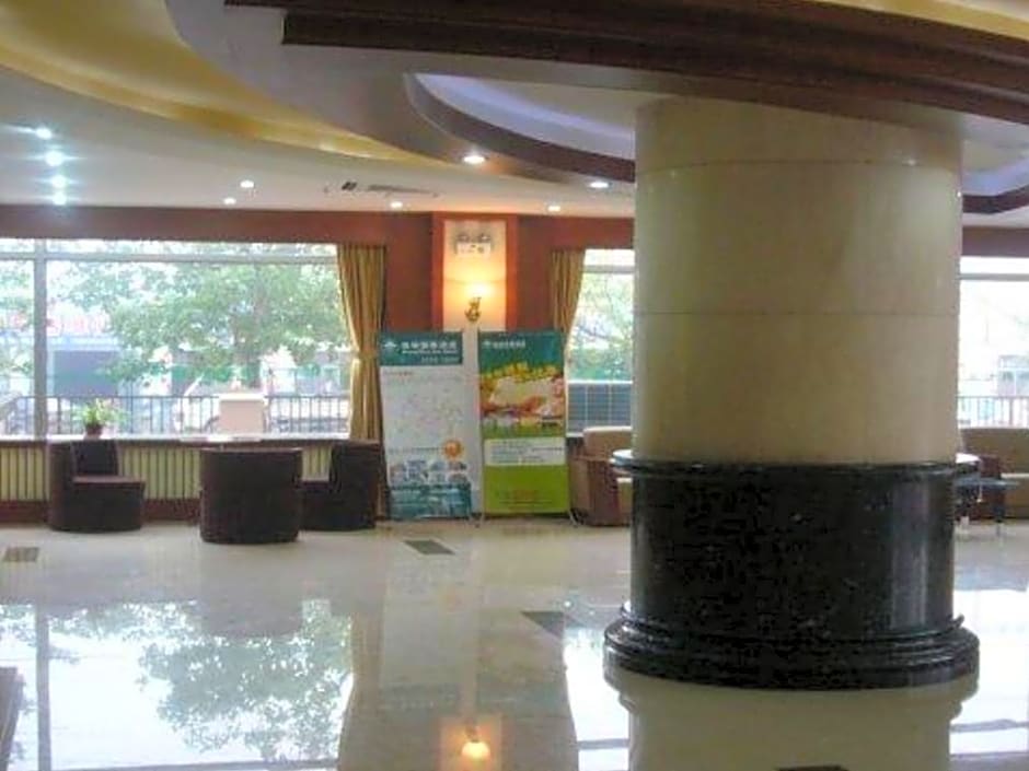 GreenTree Inn Yantai Xingfu Road Marina Plaza Express Hotel