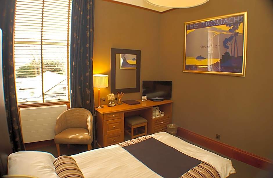 The Dutch Mill Hotel