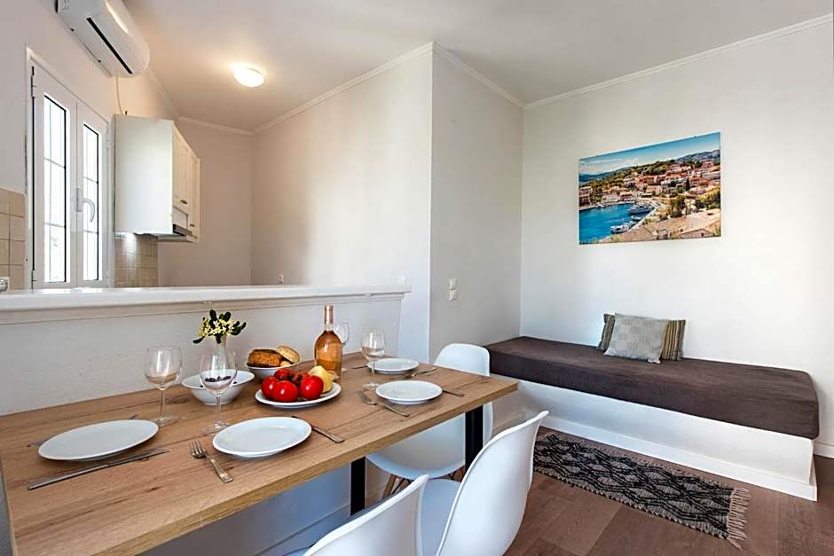 Balaris Apartments