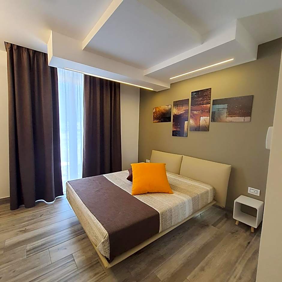 Sundeck Hotel