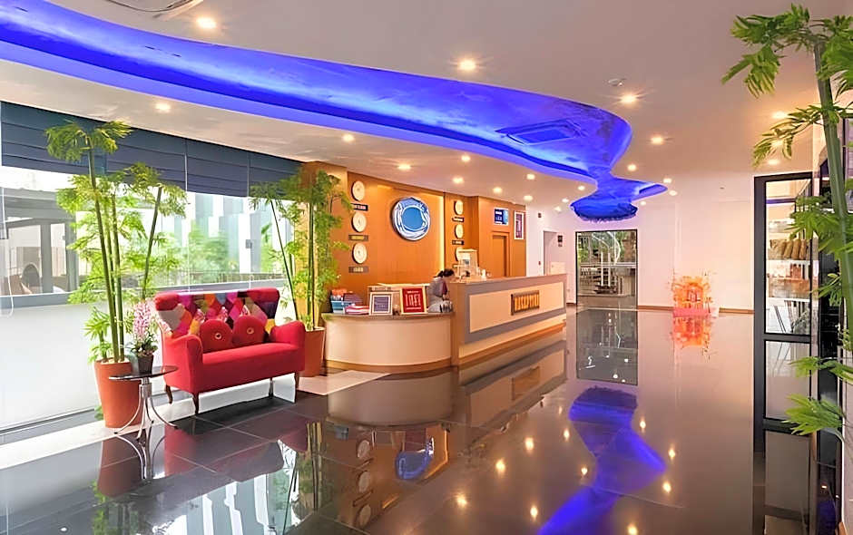 Marlin Hotel