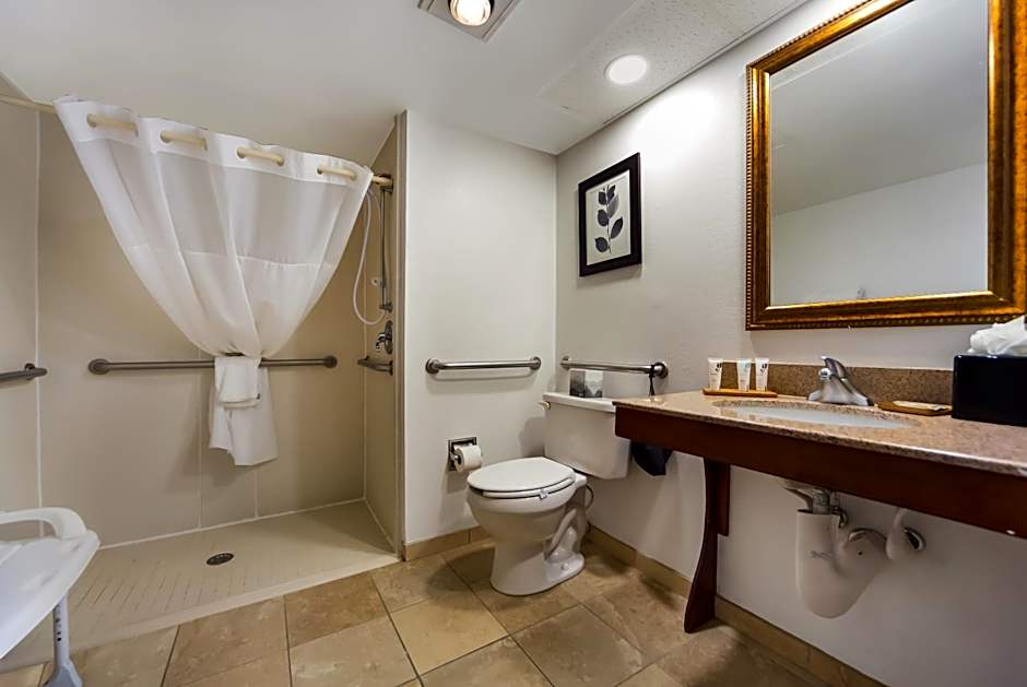 Wingate by Wyndham Lincoln Airport East I-80