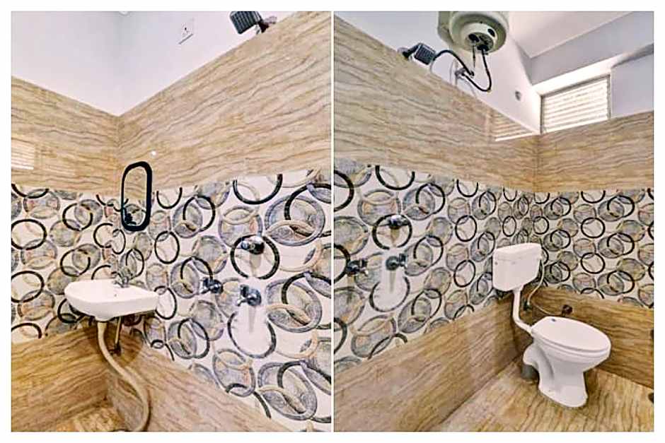 Goroomgo Shiv Ganga Guest House varanasi