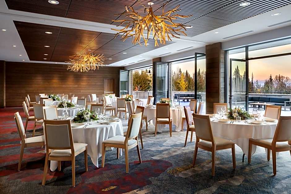 The Josie Hotel, Autograph Collection