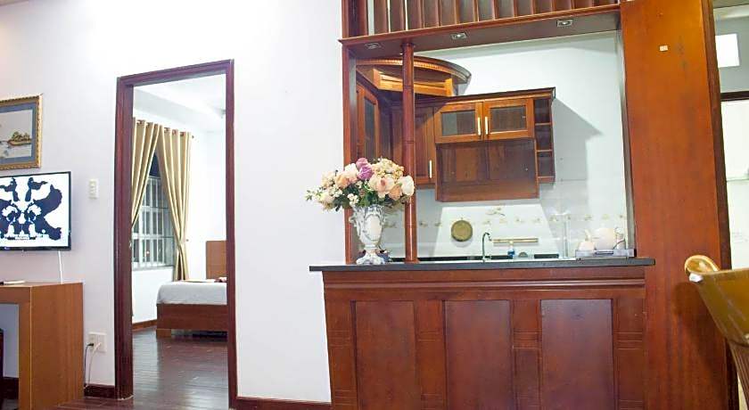 Hoa Phat Hotel & Apartment