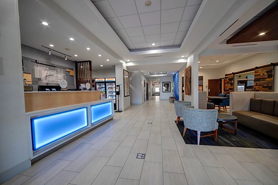 Holiday Inn Express Hotel & Suites Oklahoma City-West Yukon By IHG