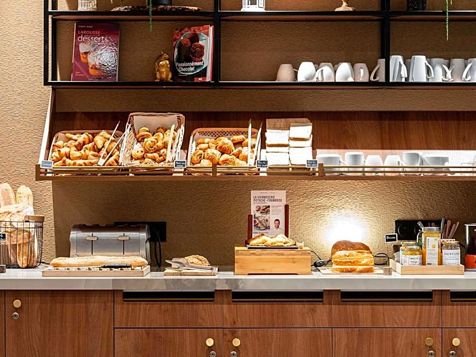 Hotel Mercure Paris Ouest Saint-Germain