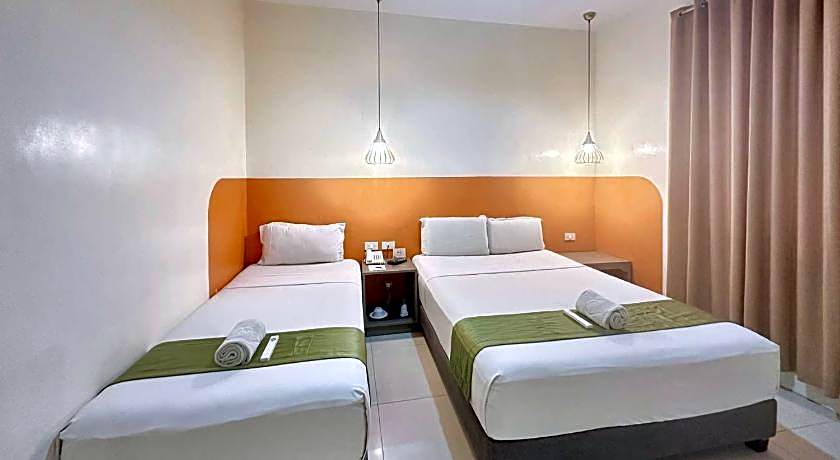 Travelbee Capitol Inn