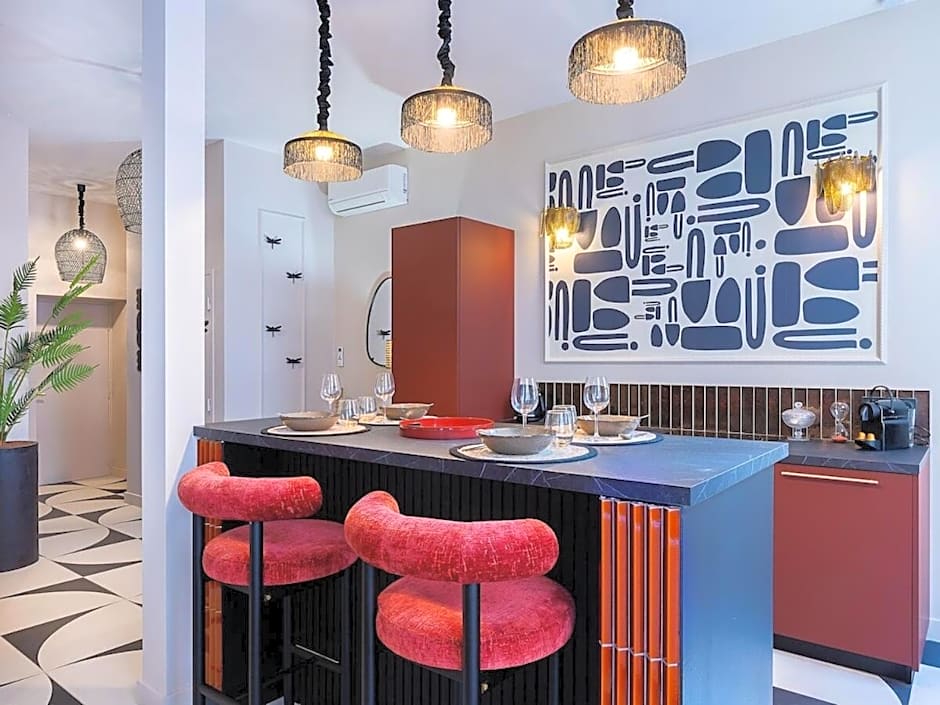 Host Inn Bien-être SPA JACUZZI Downtown