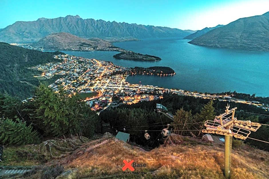 Base Backpackers Queenstown
