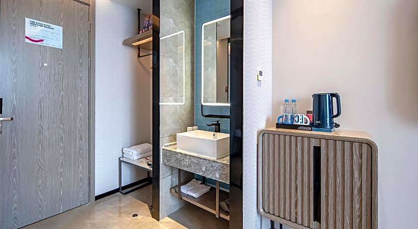 Echarm Hotel Hechi Bama