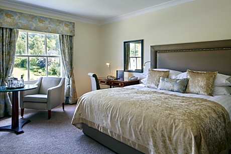 Deluxe Double Room with Garden View