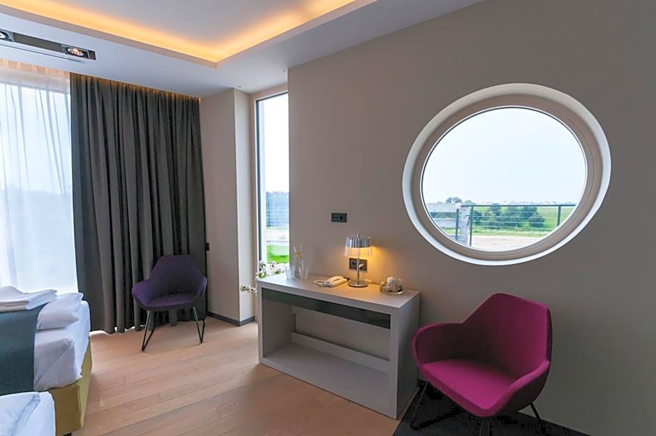 Przystań Mechelinki- Marina Del Mar