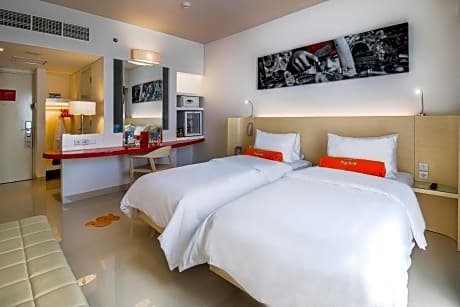 Work From Holiday Package at HARRIS Double or Twin Room