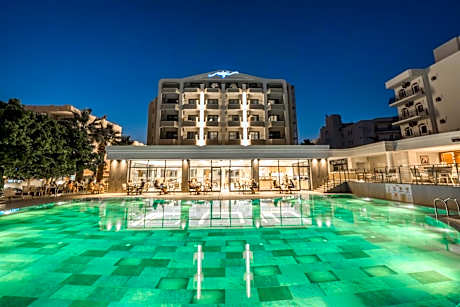 Premier Nergis Beach & SPA