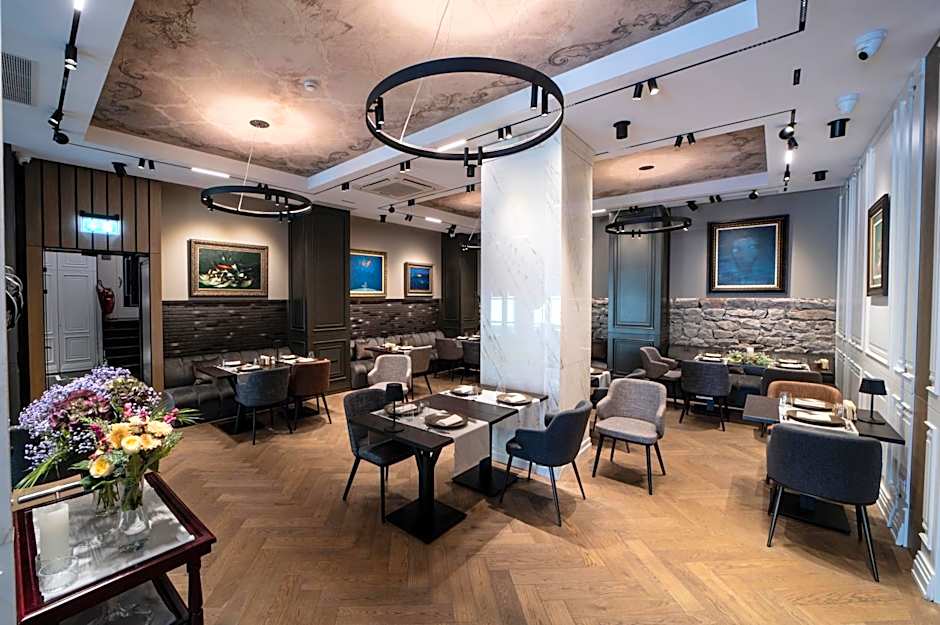 VIZUALIZA Residence Hotel