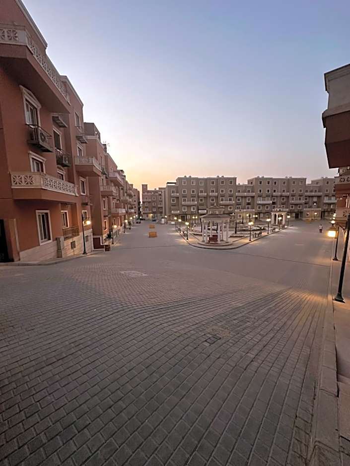 Hotel appartment for Rent in new cairo شقة فندقية بالقطامية التجمع الخامس