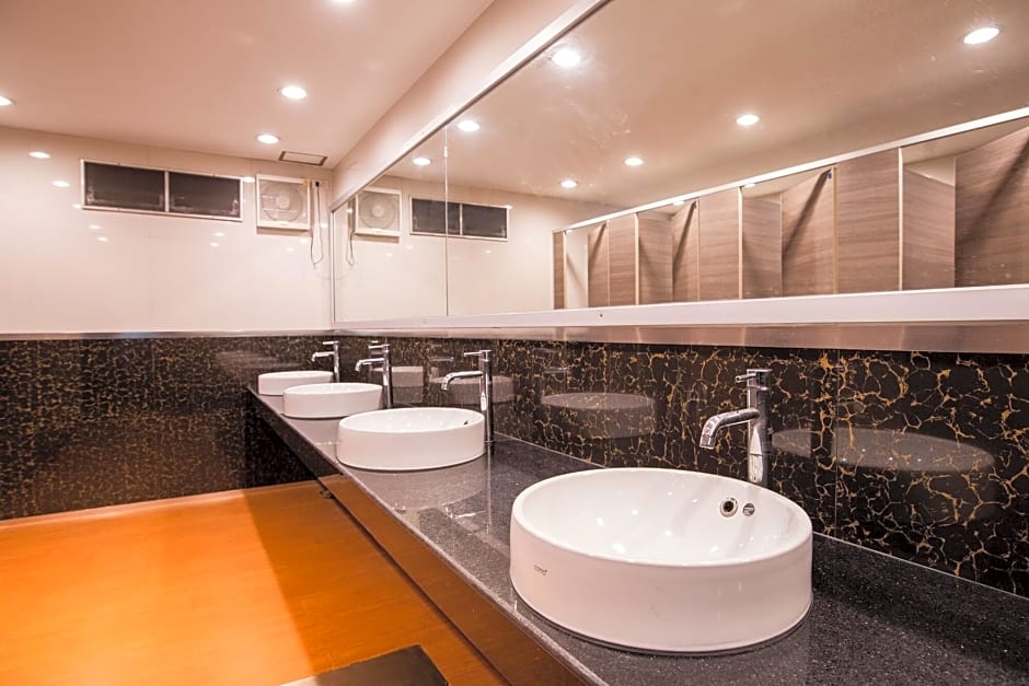 Wongcharearn Mansion