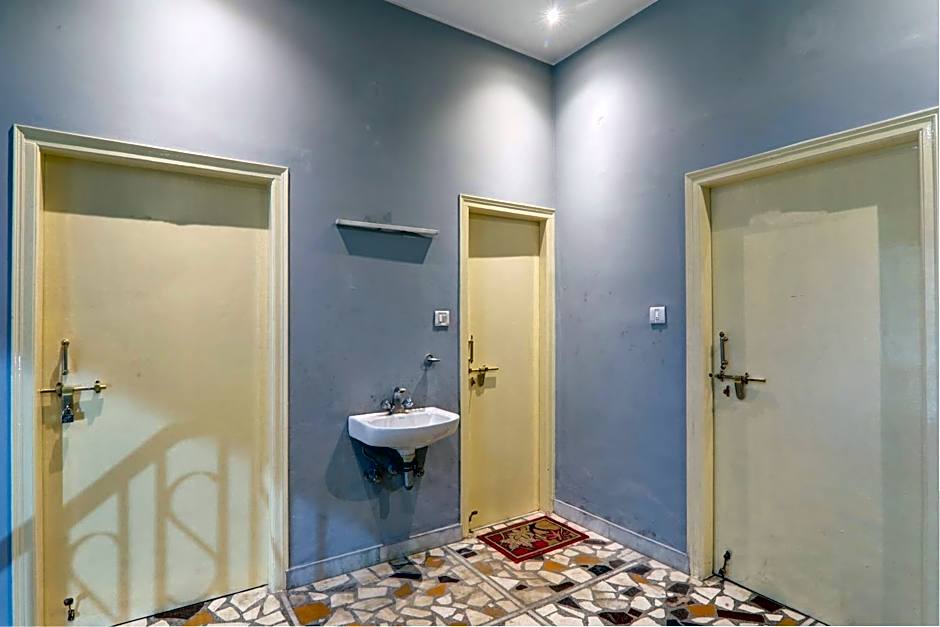 Hotel O Flagship Adbhut Moment Hotel