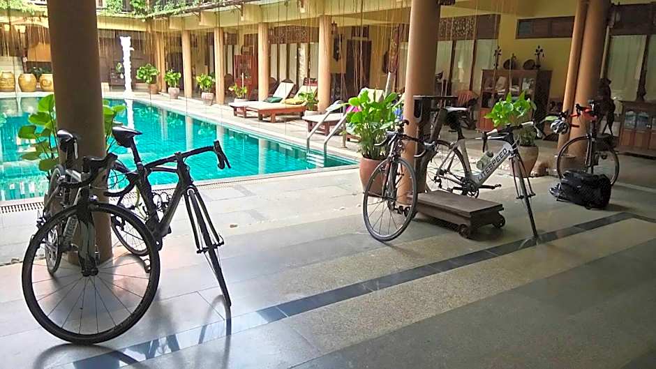 Ruean Thai Hotel