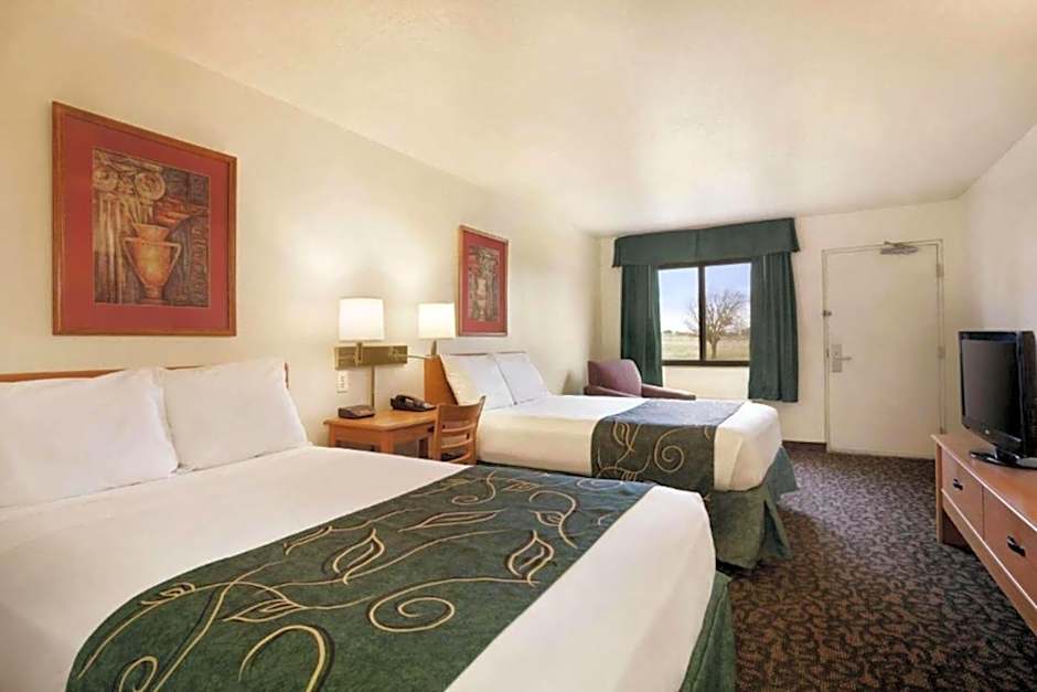 Travelodge by Wyndham Vaughn