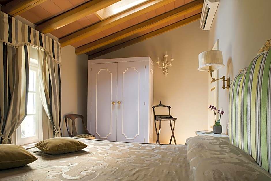 Photo 1 of 5 of Suite, Garden View