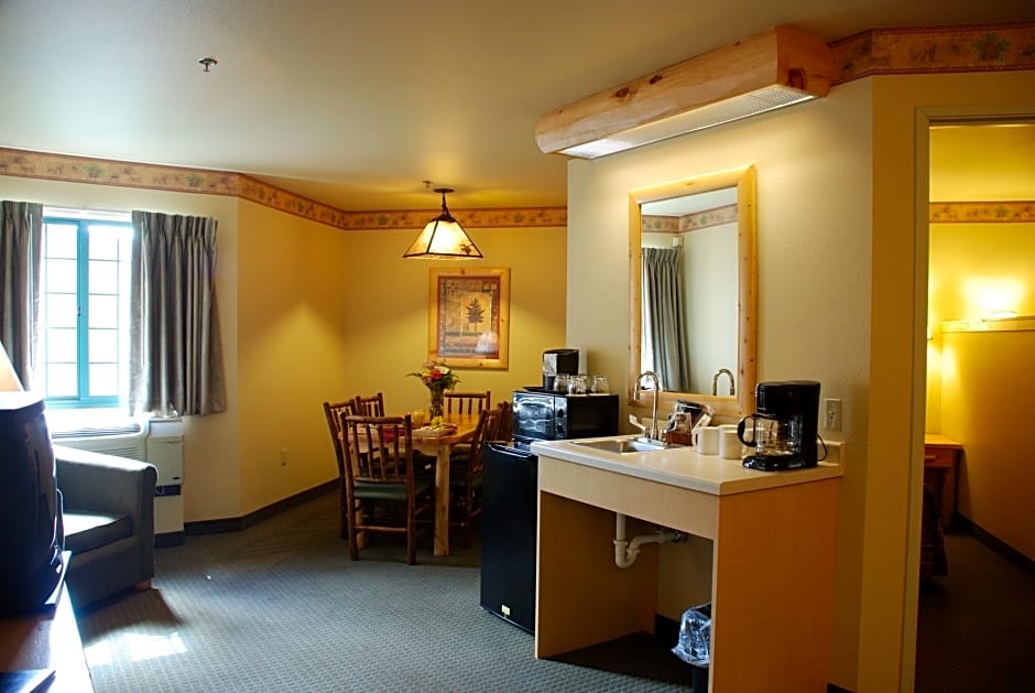 Tundra Lodge