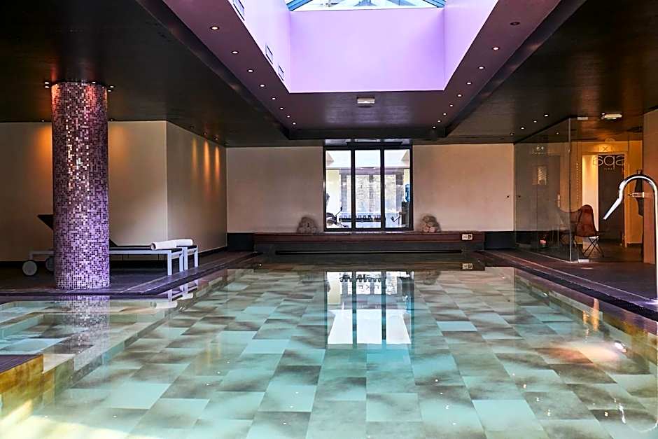 Chateau De Villiers-Le-Mahieu