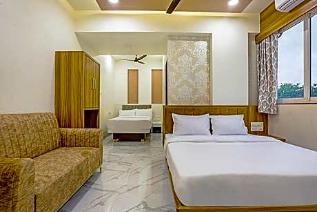 Sai Sagar Lodging & Boarding