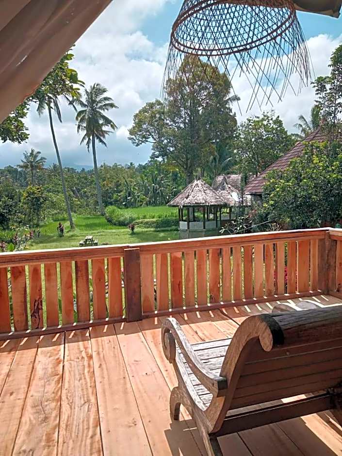 Hakiki Inn Bungalows